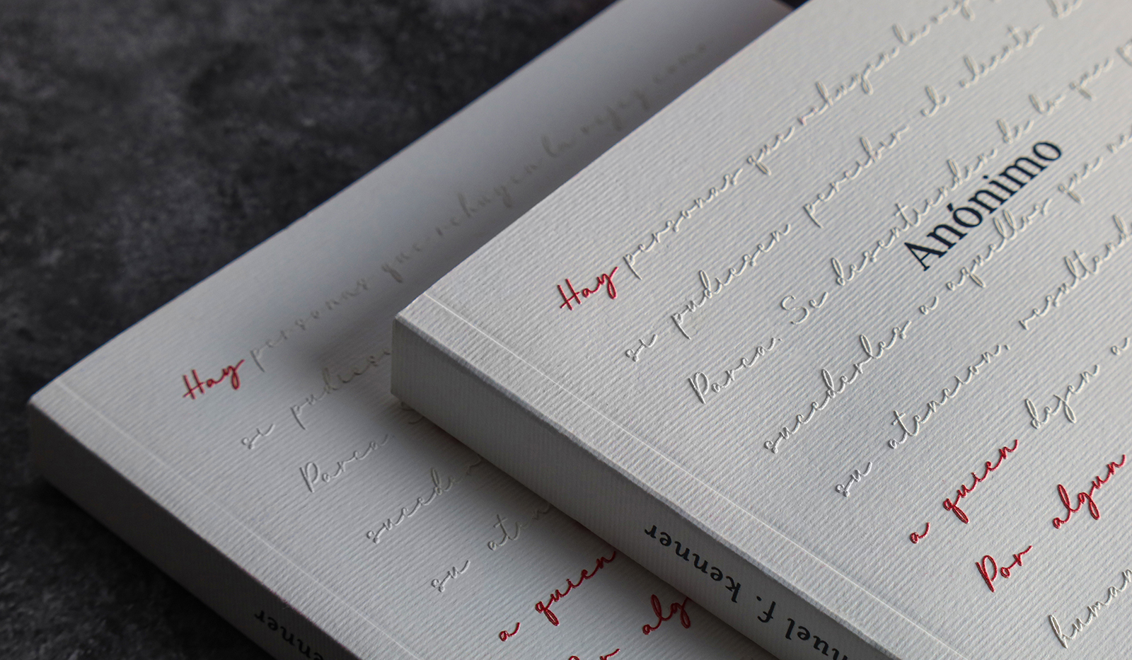 El proceso para diseñar cubiertas de libro con texturas