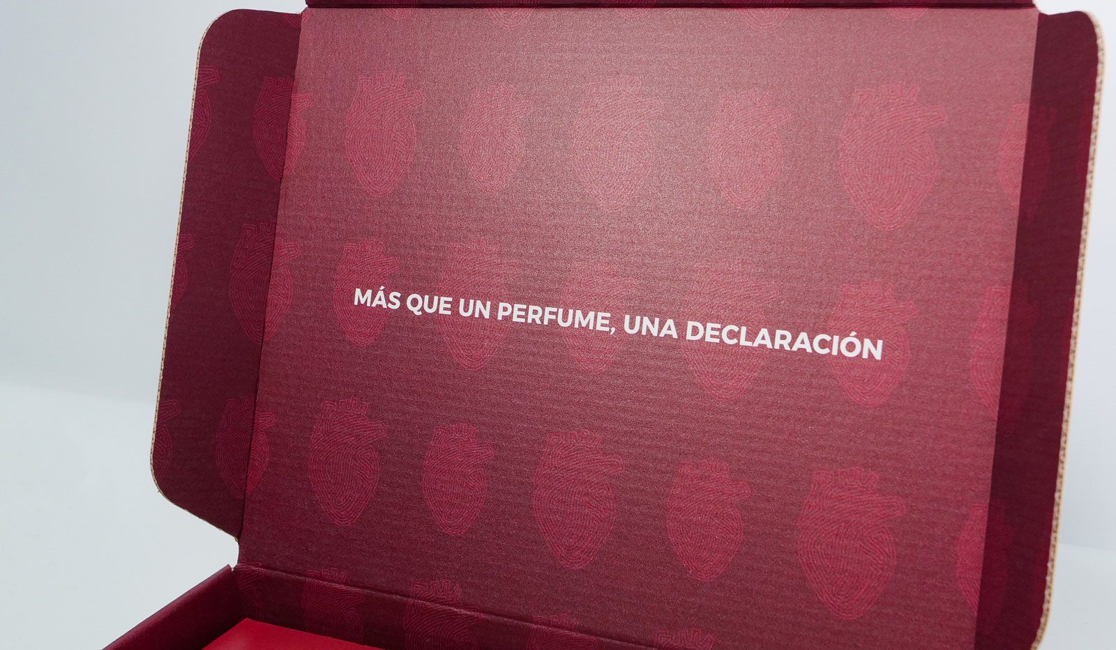 Ideas de San Valentín para destacar en tiendas de perfumería y cosmética