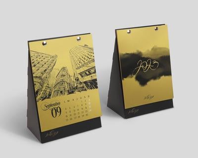 Calendario de Mesa Automontable con Tornillos